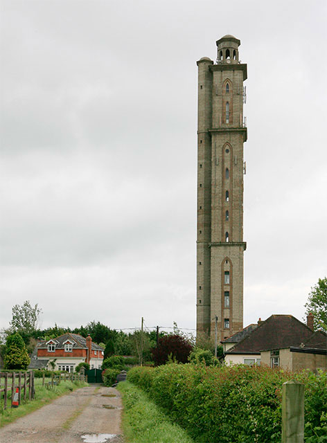 sway tower petersons folly england 10 Extravagant Buildings That Serve No Purpose
