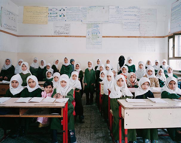yemen manakha primary year 2 science revision classroom portraits julian germain 18 Classroom Portraits Around the World