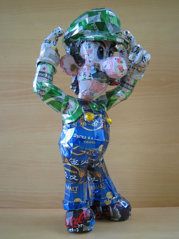 luigi  made from aluminum cans japanese artist makaon
