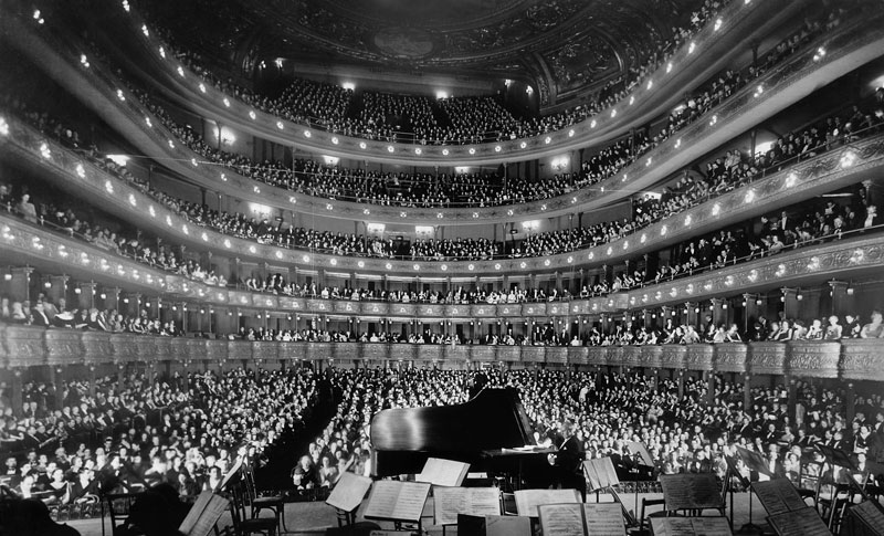 metropolitan opera house concert by pianist josef hofmann Picture of the Day: Inside the Old Metropolitan Opera House