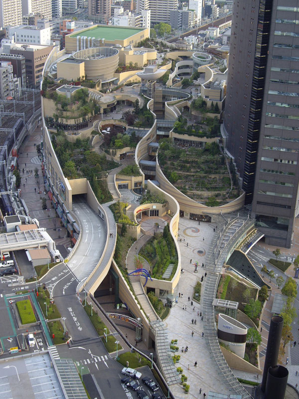 namba parks rooftop garden osaka japan jon jerde 5 The 8 Level Rooftop Park in Osaka, Japan