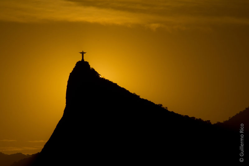 christ the redeemer from afar sunset icarai beach rio de janeiro brazil Picture of the Day: The Redeemer at Sunset