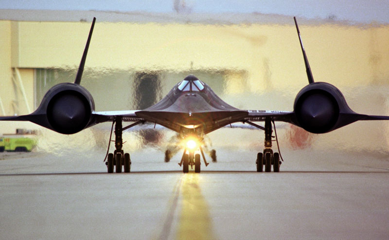 fastest airplane ever lockheed SR-71 blackbird (6)