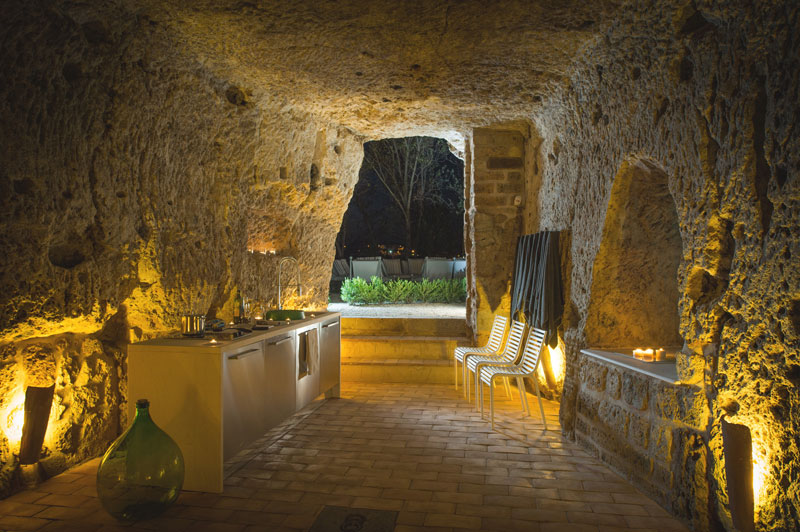 house with underground caverns domus civita studio f fradiani italy (7)