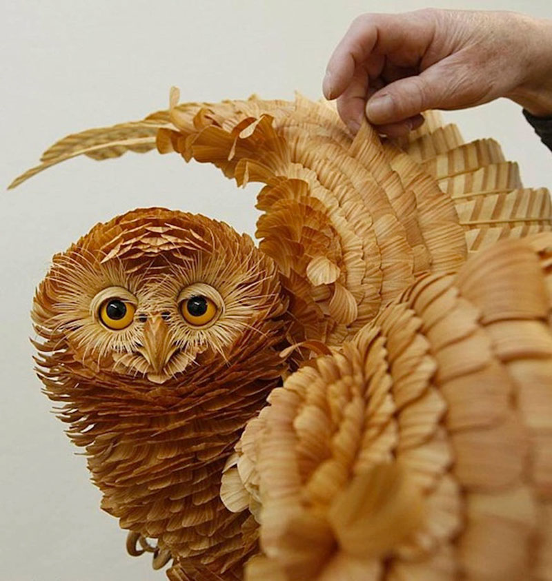 wood-chip animal sculptures by sergei bobkov (2)