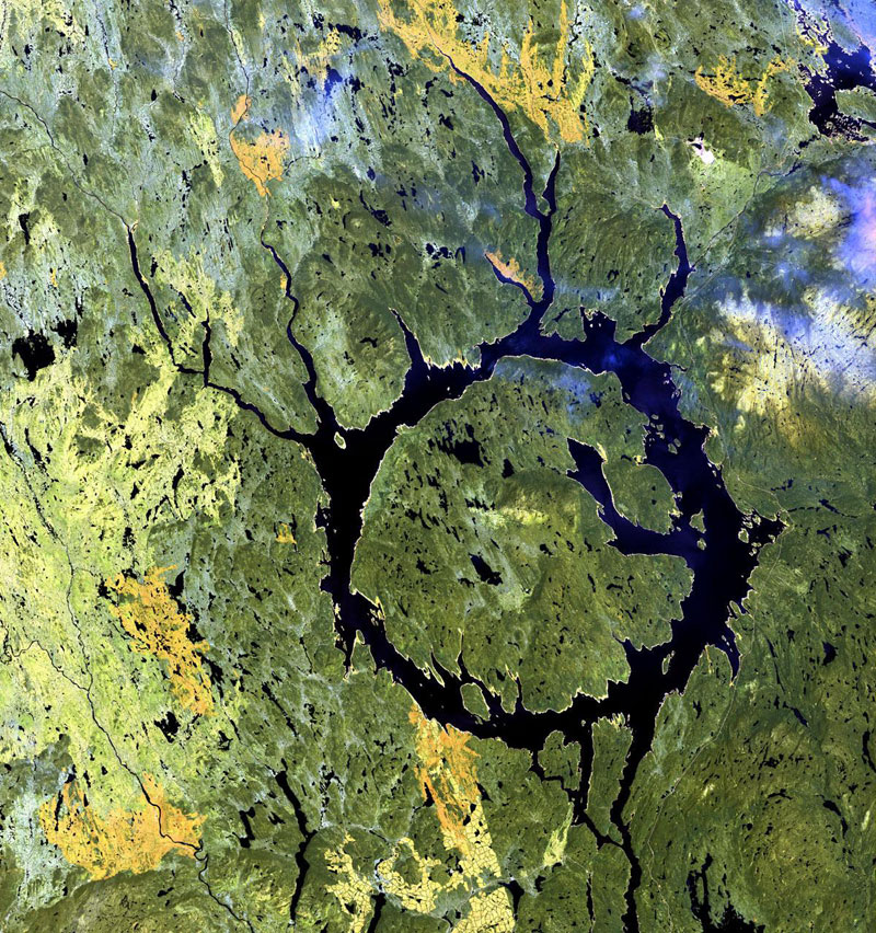 Manicouagan Impact Structure Quebec Canada landsat satellite image