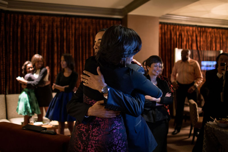 obama on election night hugging