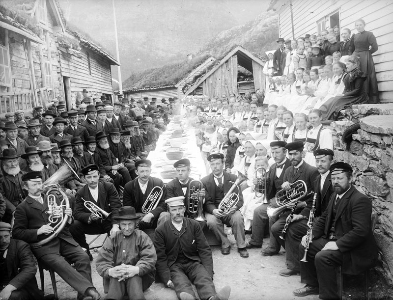 Celebrations,-Flatekval,-1898