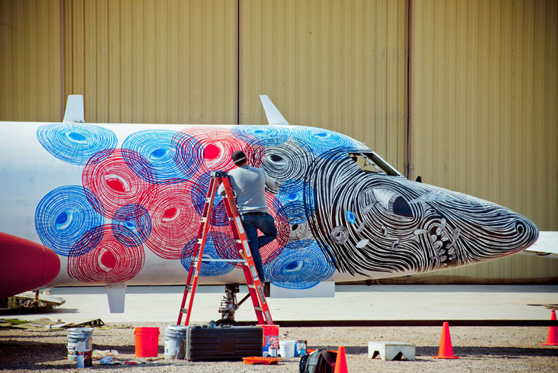 the boneyard project art on old planes (3)