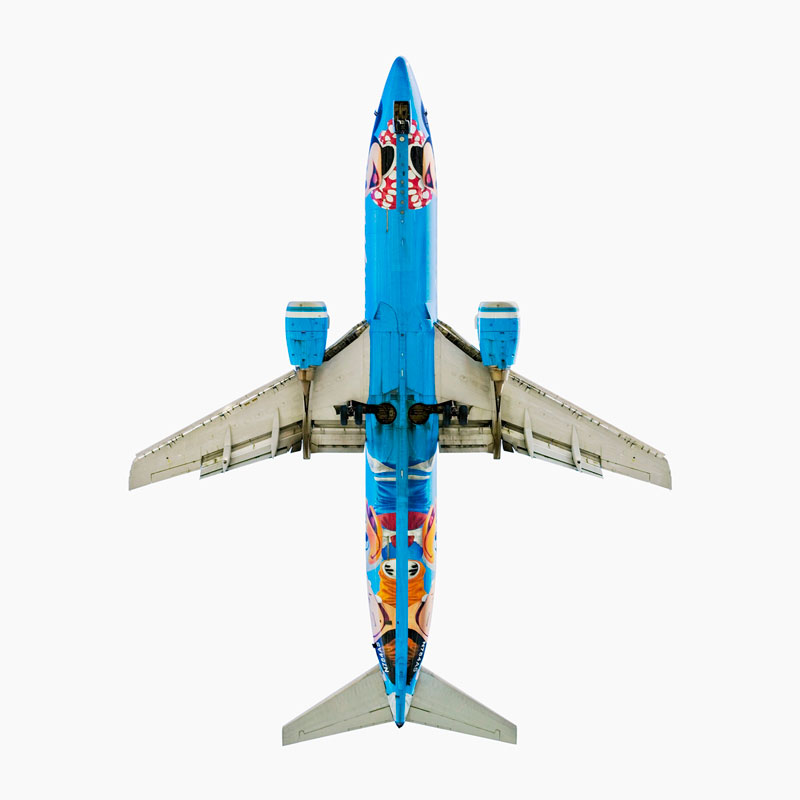 Alaska-Airlines-Boeing-737-400-D-jeffrey-milstein