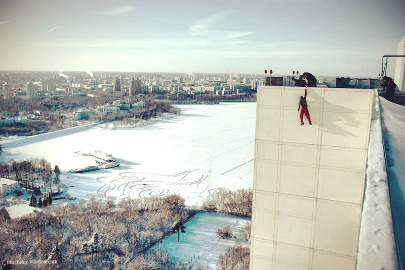 extreme rooftopping skywalking photos mustang-wanted russia (15)