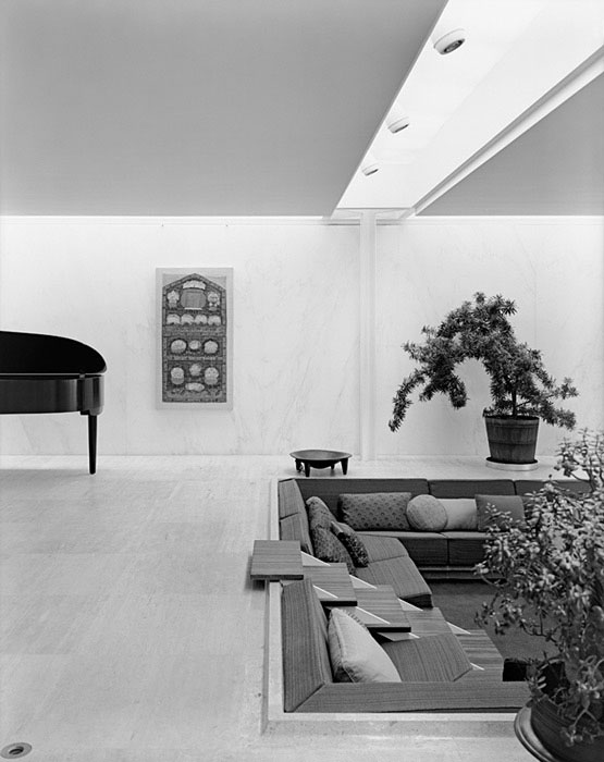 Irwin-and-Xenia-Miller-House,-Eero-Saarinen,-Columbus,-IN,-1958-ezra-stoller