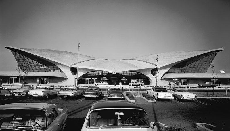 TWA-Terminal-at-Idlewild-(now-JFK)-Airport,-Eero-Saarinen,-New-York,-NY,-1962-ezra-stoller