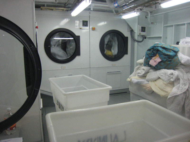 Allure of the seas laundry area (5)