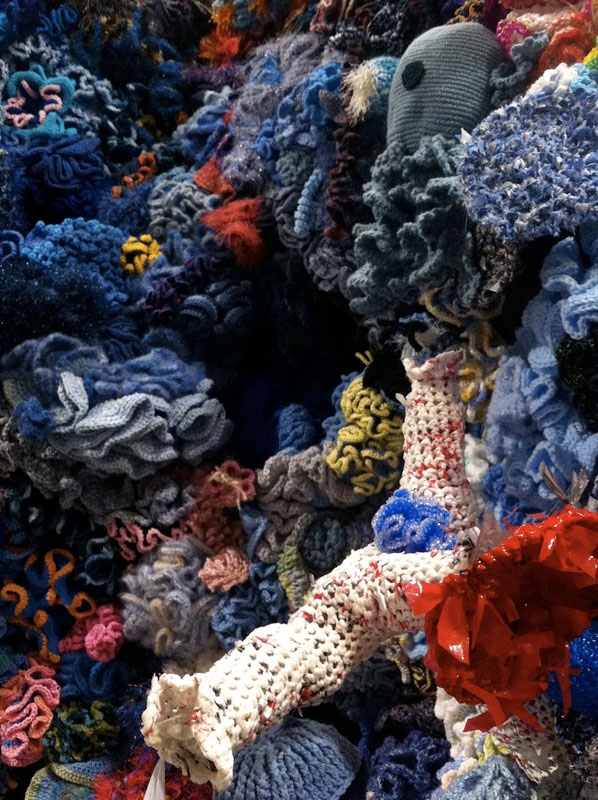 crocheted coral reefs (3)