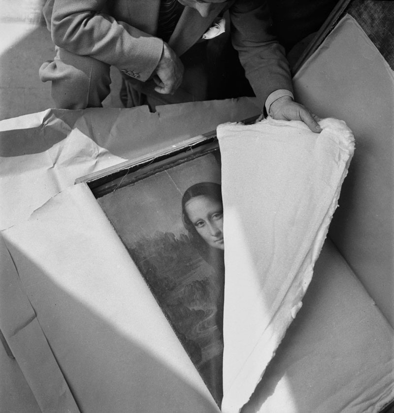 unveiling the mona lisa world war 2 louvre Rare Photos of the Statue of Liberty Being Built in 1883