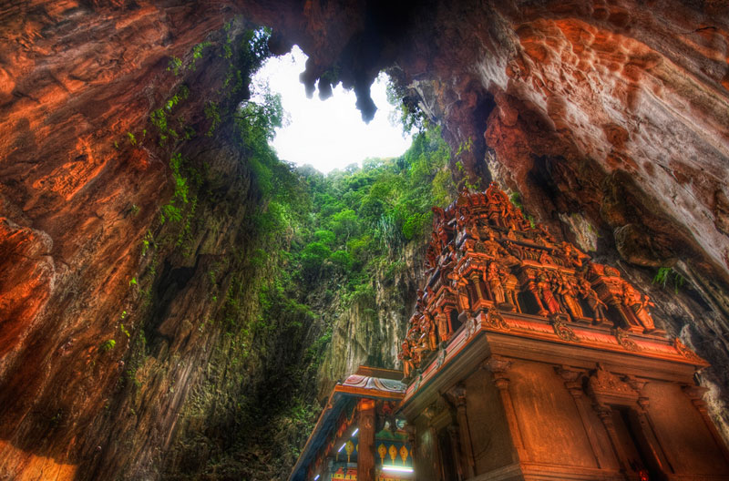 cathedral temple cave batu caves malaysia borneo Picture of the Day: The Temple Cave of Batu