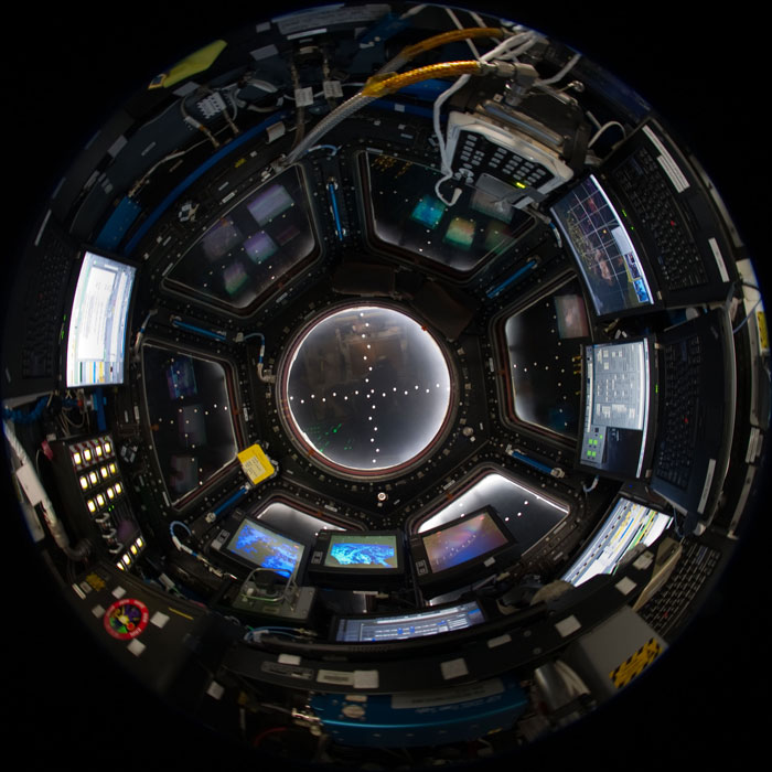 iss cupola the window to the world (5)