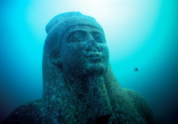 lost city of heracleion egypt franck goddio 1 The Lonely Castle in the Middle of the Desert