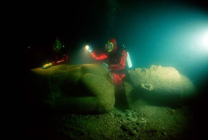 lost city of heracleion egypt franck goddio 4 This 240 year old Machine is an Ancestor to the Modern Computer
