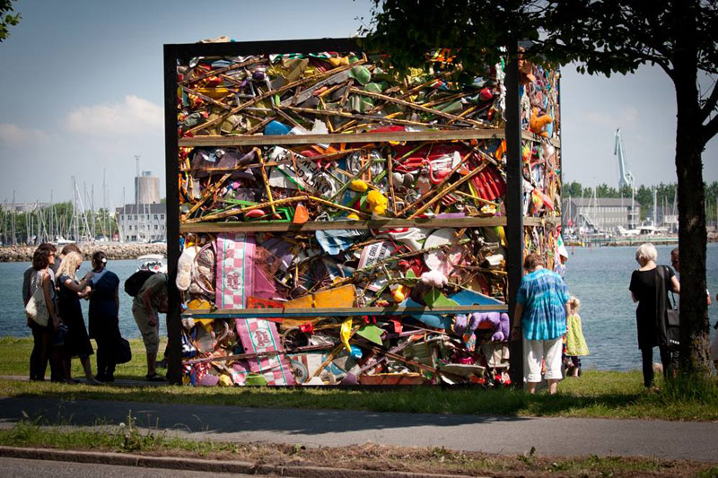 entire amusement park crushed into cube james dive glue society once sculpture by the sea denmark (4)