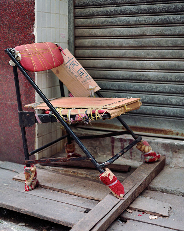 homemade chairs on the streets of china michael wolf (11)