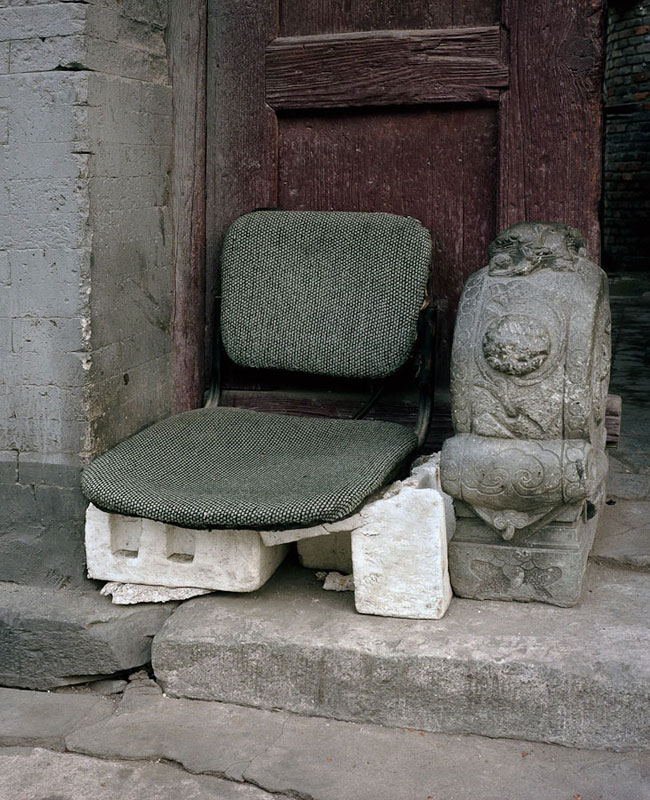 homemade chairs on the streets of china michael wolf (9)