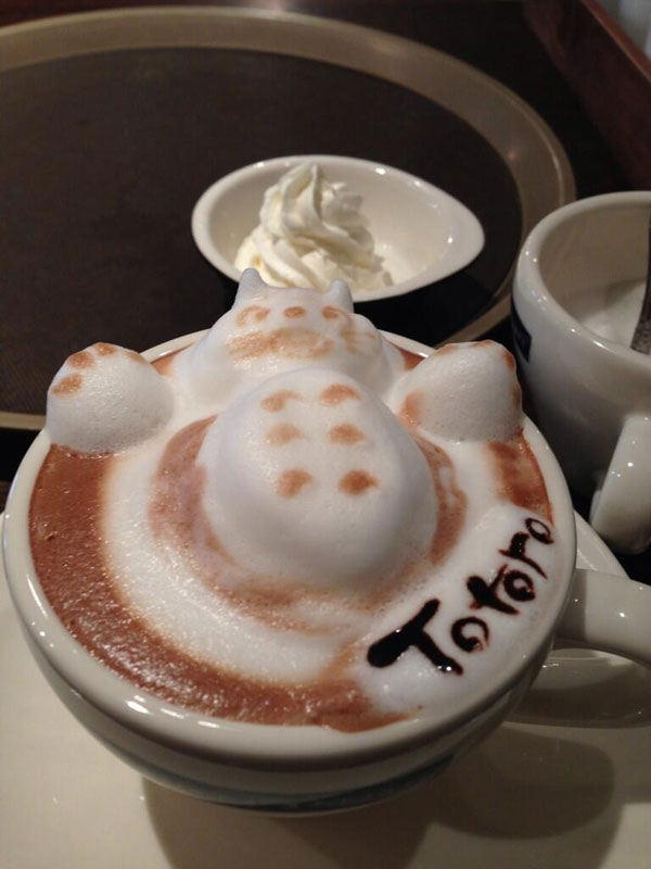 latte art by mattsun 13 Artistic Mom Turns Meals into Masterpieces