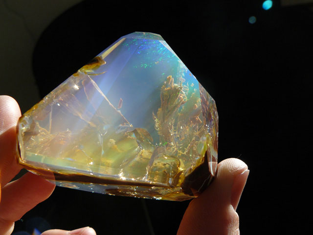 ocean inside an opal oregon butte (2)