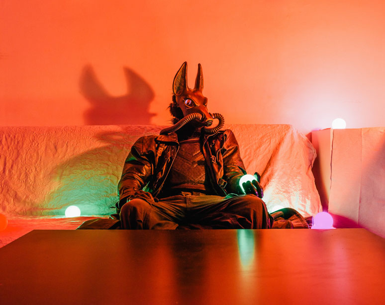 portraits of cosplayers at home by klaus pichler (7)