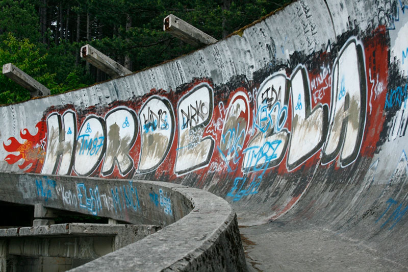 sarajevo 84 winter olympics abandoned bobsleigh luge track bosnia-herzegovina (11)
