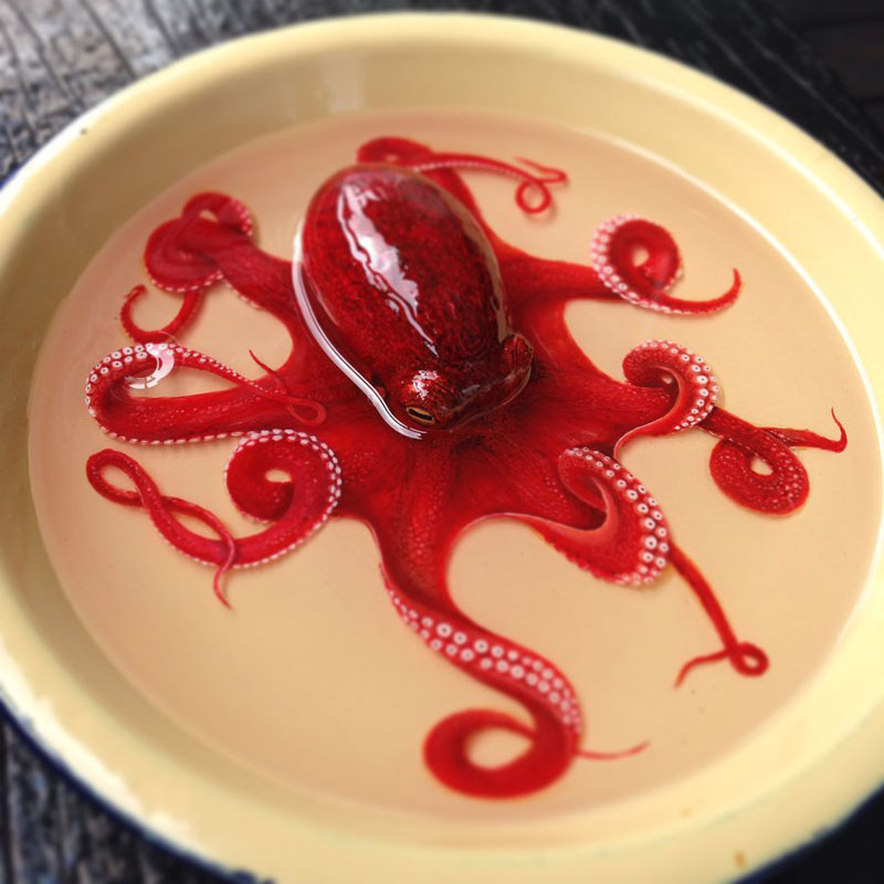 3d artworks made from multiple layers of painted resin keng lye (2)