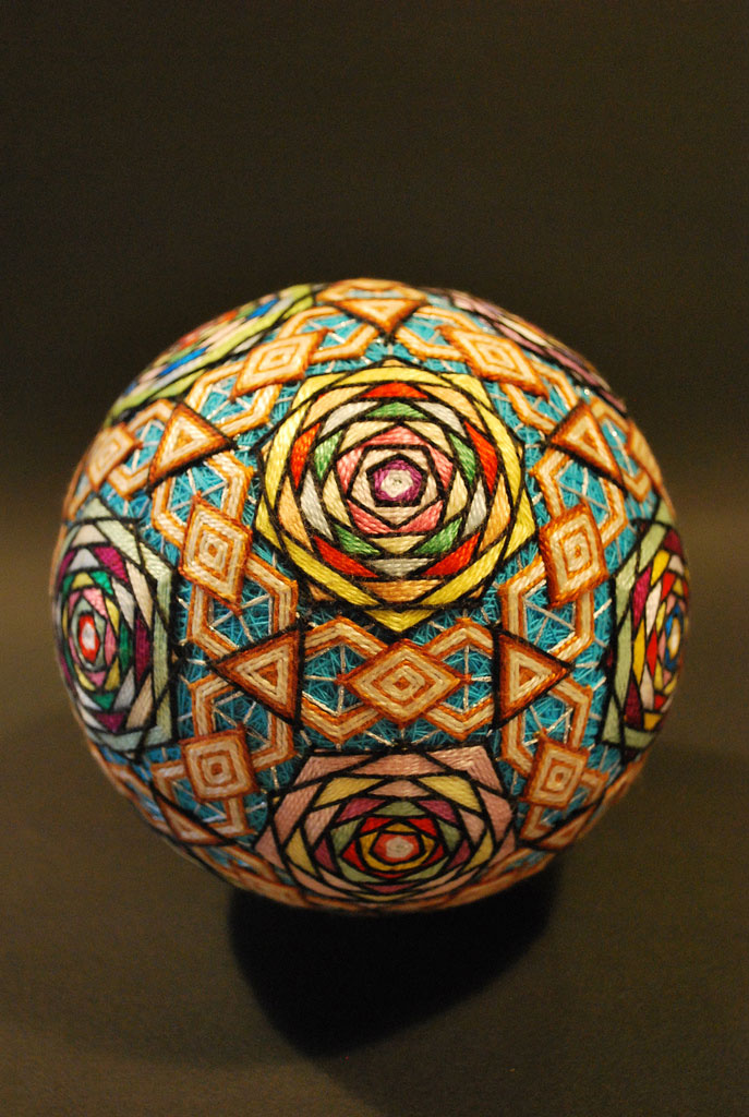 embroidered temari balls japan (4)