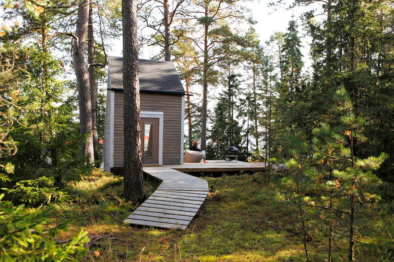 nido hut cabin in woods finland by robin falck (5)