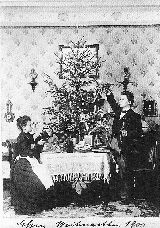 Wagner-1900-vintage-christmas-card-portraits