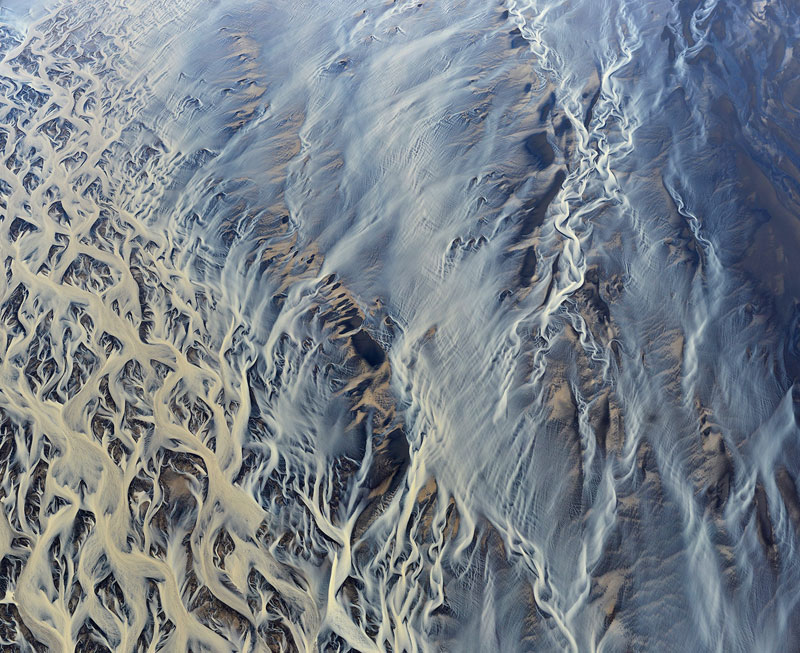 aerial photos of iceland look like absract paintings by andre ermolaev (1)