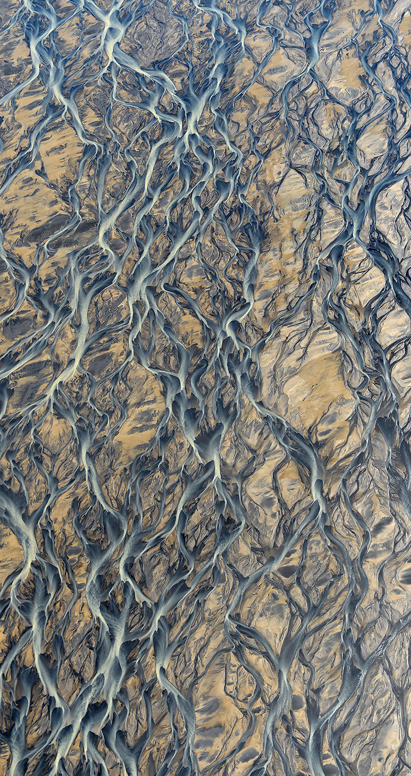 aerial photos of iceland look like absract paintings by andre ermolaev (3)