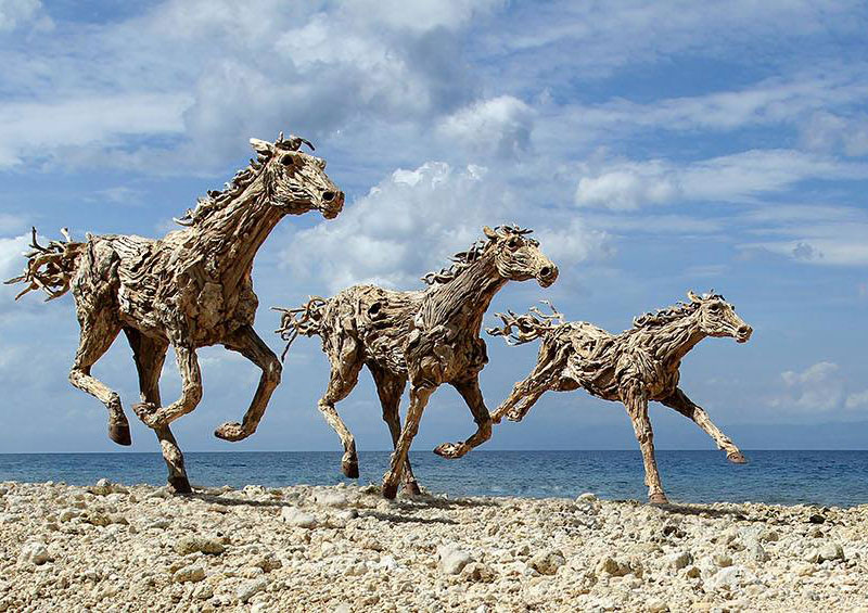galloping horses made from driftwood by james doran-webb (3)