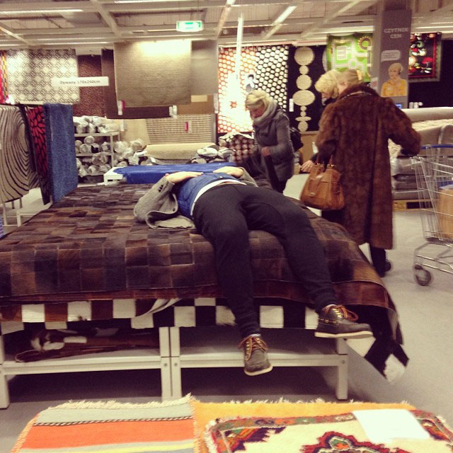 miserable men instagram men shopping with their wives and girlfriends (14)