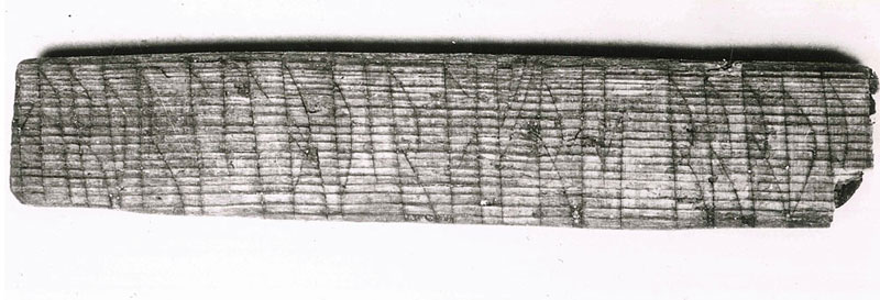 900-year-old viking message decoded says kiss me (2)