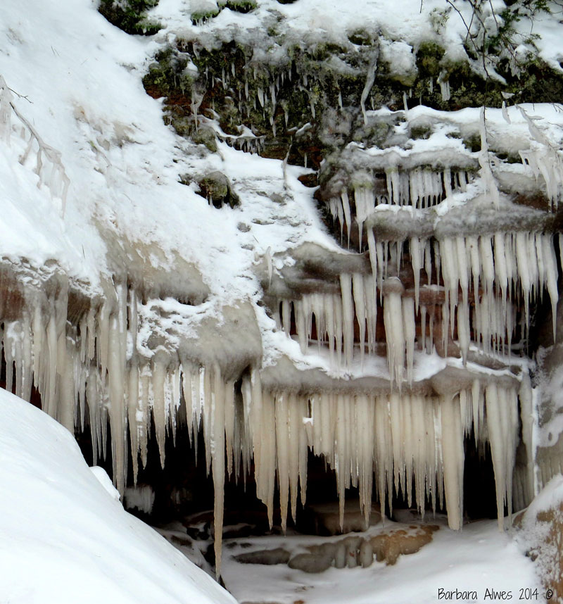 lake superior ice caves apostle islands bayfield wisconsin (7)