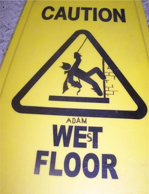 caution wet floor funny signs (1)
