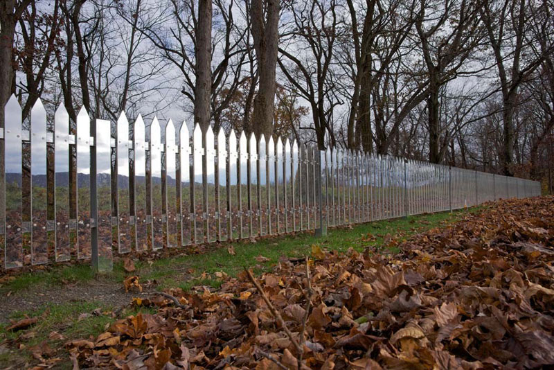 mirrored fence by alyson shotz 2 From Beams to Branches by Henrique Oliveira