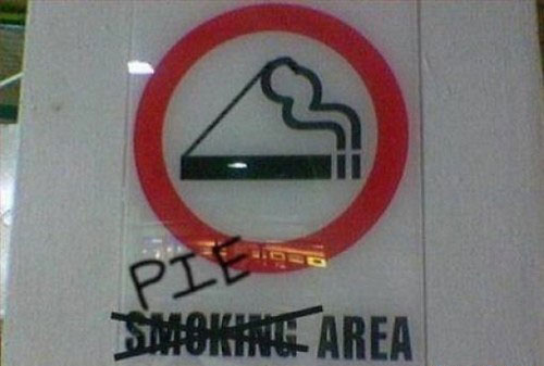 smoking pie area sign