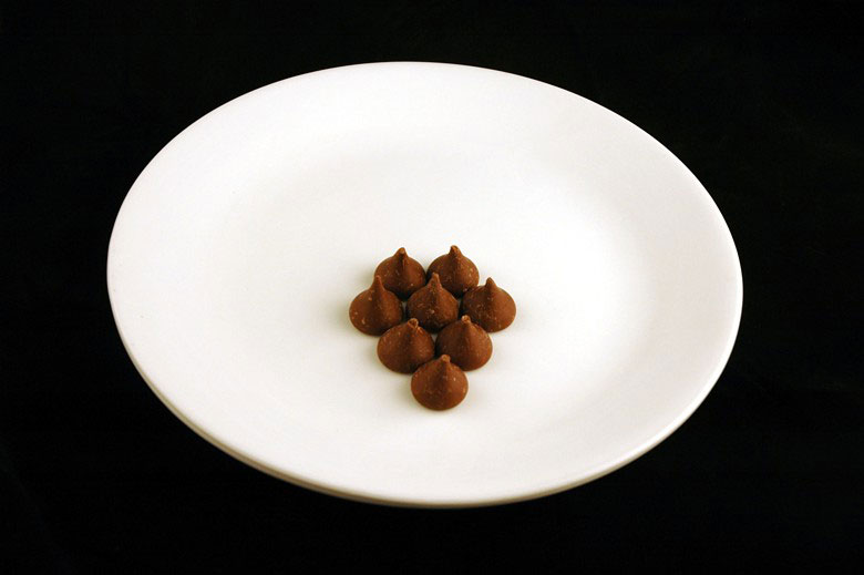 calories in hershey kisses This is What 200 Calories of Various Everyday Foods Looks Like