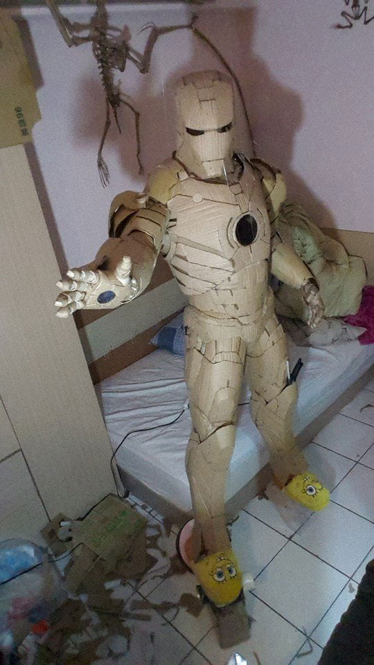 ironman suit made of cardboard by kai-xiang xhong (13)