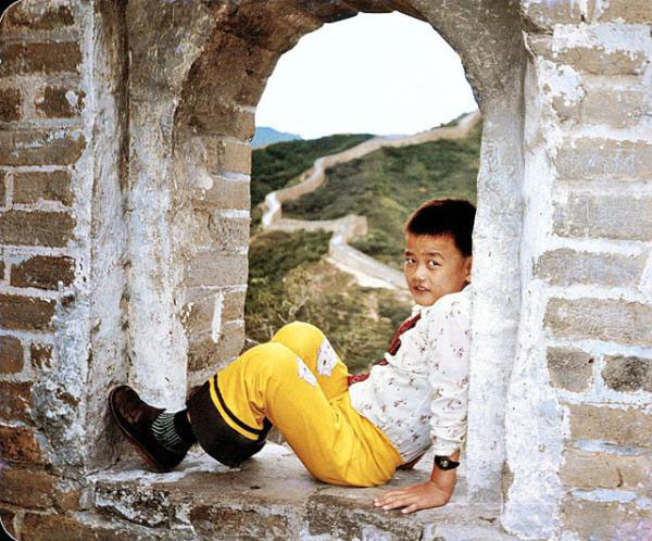 baby yao ming as a kid great wall of china