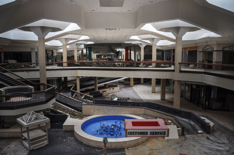 randall park mall abandoned ohio by seph lawless (12)