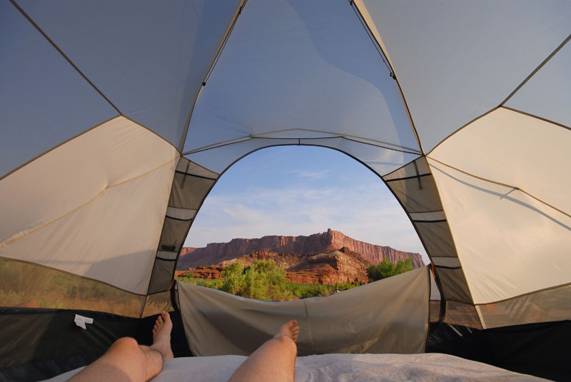 15 reasons why you'll never regret sleeping in a tent (4)
