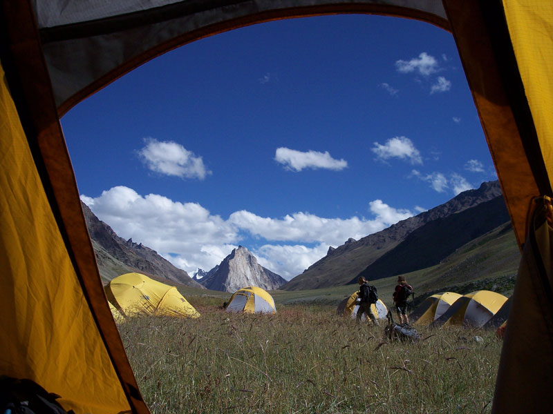 15 reasons why you'll never regret sleeping in a tent (6)